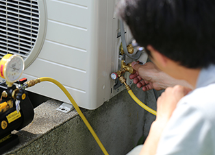 空調機の点検および保守